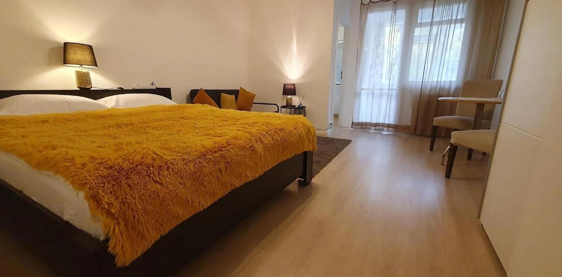 Apartment City Break Park Studio Bucharest